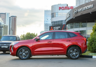 Подержанный автомобиль Haval Jolion 2023 года (6 фото)