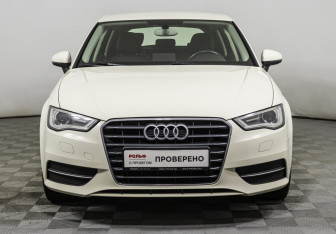Подержанный автомобиль Audi A3 Hatchback 2013 года (2 фото)