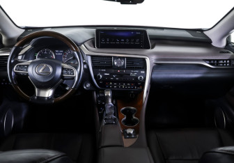 Подержанный автомобиль Lexus RX 2016 года (14 фото)