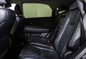 Подержанный автомобиль Lexus RX 2015 года (13 фото)