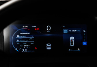 Подержанный автомобиль Geely Okavango 2024 года (10 фото)