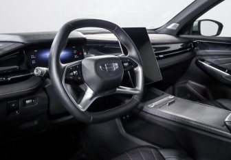 Подержанный автомобиль Geely Preface 2024 года (14 фото)