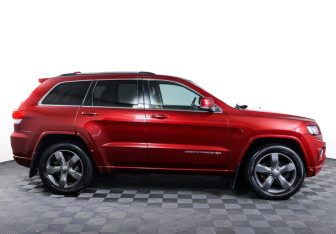 Подержанный автомобиль Jeep Grand Cherokee 2013 года (4 фото)