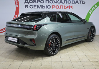 Подержанный автомобиль Zeekr 001 2024 года (4 фото)
