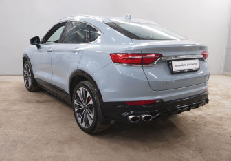 Подержанный автомобиль Geely Tugella 2023 года (7 фото)