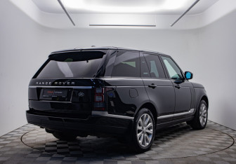 Подержанный автомобиль Land Rover Range Rover 2015 года (5 фото)