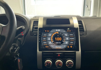 Подержанный автомобиль Nissan X-Trail 2012 года (16 фото)