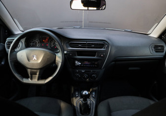 Подержанный автомобиль Peugeot 301 2016 года (9 фото)
