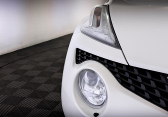 Подержанный автомобиль Nissan Juke 2018 года (17 фото)