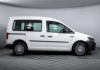 Подержанный автомобиль Volkswagen Caddy Compactvan 2016 года (4 фото)