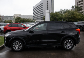 Подержанный автомобиль Haval Jolion 2024 года (6 фото)