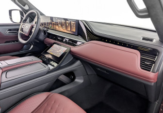 Новый Infiniti QX80 2025 (9 фото)