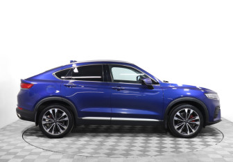 Подержанный автомобиль Geely Tugella 2021 года (4 фото)