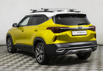 Подержанный автомобиль Kia Seltos 2021 года (7 фото)