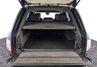 Подержанный автомобиль Land Rover Range Rover 2021 года (10 фото)
