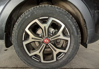 Подержанный автомобиль Renault Kaptur 2018 года (18 фото)