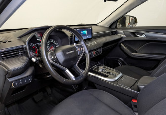 Подержанный автомобиль Haval Jolion 2024 года (16 фото)