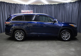 Подержанный автомобиль Toyota Highlander 2014 года (4 фото)