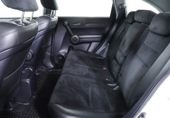 Подержанный автомобиль Honda CR-V 2012 года (13 фото)