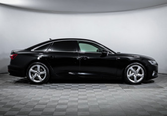 Подержанный автомобиль Audi A6 Sedan 2019 года (4 фото)