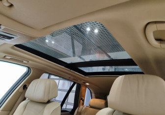 Подержанный автомобиль BMW X5 2011 года (19 фото)