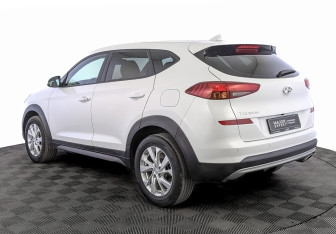 Подержанный автомобиль Hyundai Tucson 2020 года (7 фото)