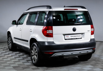 Подержанный автомобиль Skoda Yeti 2012 года (7 фото)