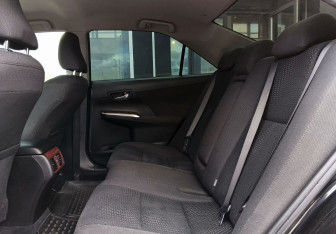 Подержанный автомобиль Toyota Camry Sedan 2014 года (20 фото)
