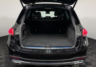 Подержанный автомобиль Mercedes-Benz GLE 2020 года (18 фото)