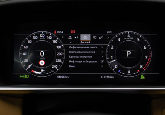 Подержанный автомобиль Land Rover Range Rover Sport 2020 года (13 фото)