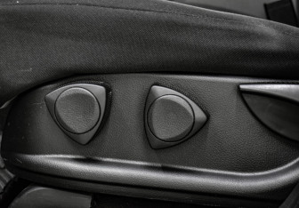 Подержанный автомобиль SsangYong Kyron 2014 года (22 фото)