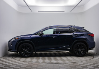 Подержанный автомобиль Lexus RX 2019 года (8 фото)