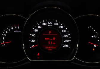 Подержанный автомобиль Kia Ceed Wagon 2012 года (11 фото)