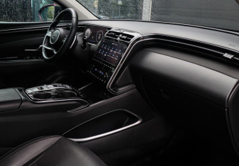 Подержанный автомобиль Hyundai Tucson 2022 года (7 фото)