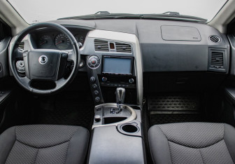 Подержанный автомобиль SsangYong Actyon 2014 года (13 фото)