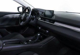 Подержанный автомобиль Mazda 6 Sedan 2020 года (10 фото)