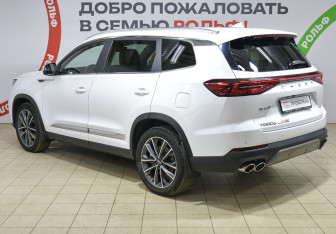 Подержанный автомобиль Chery Tiggo 8 Pro Max 2023 года (7 фото)