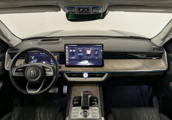 Подержанный автомобиль Tank 500 2023 года (14 фото)