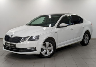 Подержанный автомобиль Skoda Octavia Liftback 2019 года (1 фото)