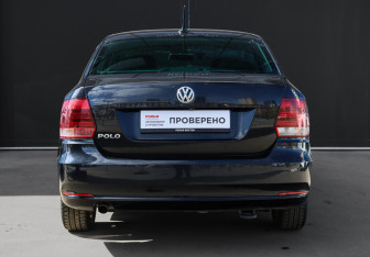 Подержанный автомобиль Volkswagen Polo Sedan 2019 года (5 фото)
