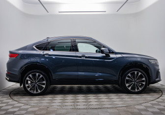 Подержанный автомобиль Geely Tugella 2023 года (6 фото)