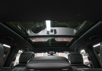 Подержанный автомобиль Porsche Cayenne 2019 года (18 фото)
