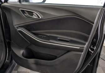 Подержанный автомобиль Москвич 3 2023 года (25 фото)