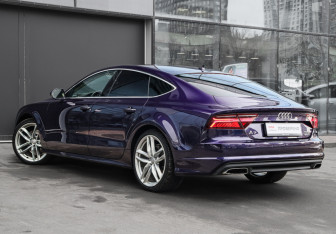 Подержанный автомобиль Audi A7 2016 года (6 фото)