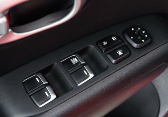 Подержанный автомобиль Kia Soul 2017 года (18 фото)