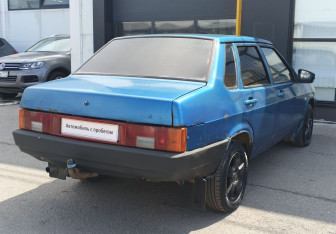 Подержанный автомобиль LADA (ВАЗ) 21099 2000 года (5 фото)