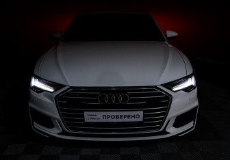 Подержанный автомобиль Audi A6 Wagon 2019 года (27 фото)