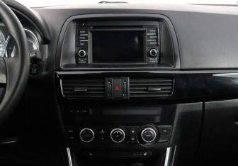 Подержанный автомобиль Mazda CX-5 2015 года (9 фото)