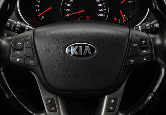 Подержанный автомобиль Kia Sorento 2019 года (15 фото)
