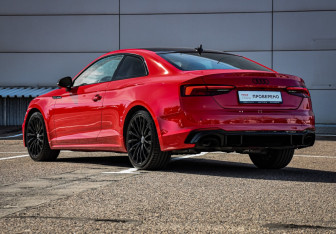 Подержанный автомобиль Audi A5 Coupe 2017 года (7 фото)